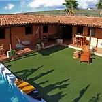 Ostello Surf House