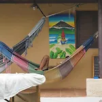 Surf House *