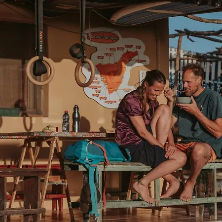 Hostel Surf House *