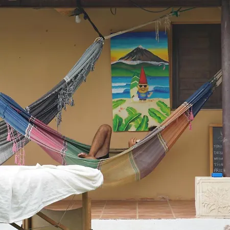 Surf House *