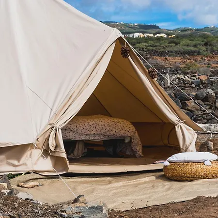 Surf House Ostello *