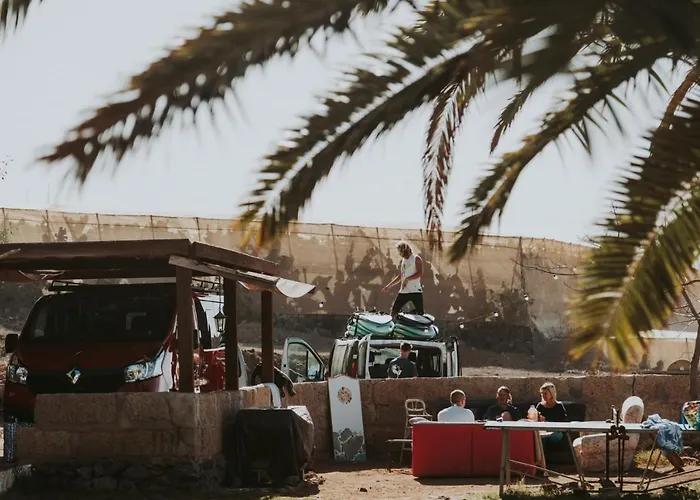 Surf House * Callao Salvaje